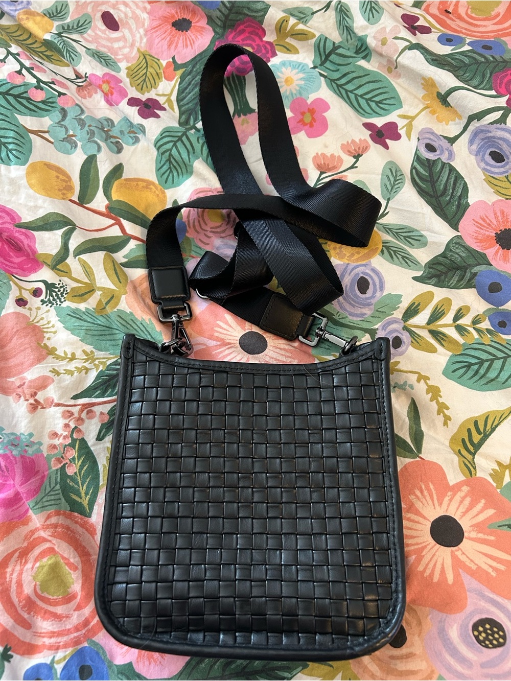 MZ Wallace Black Small Woven Box Crossbody with Wide Strap - Picture 3 of 3